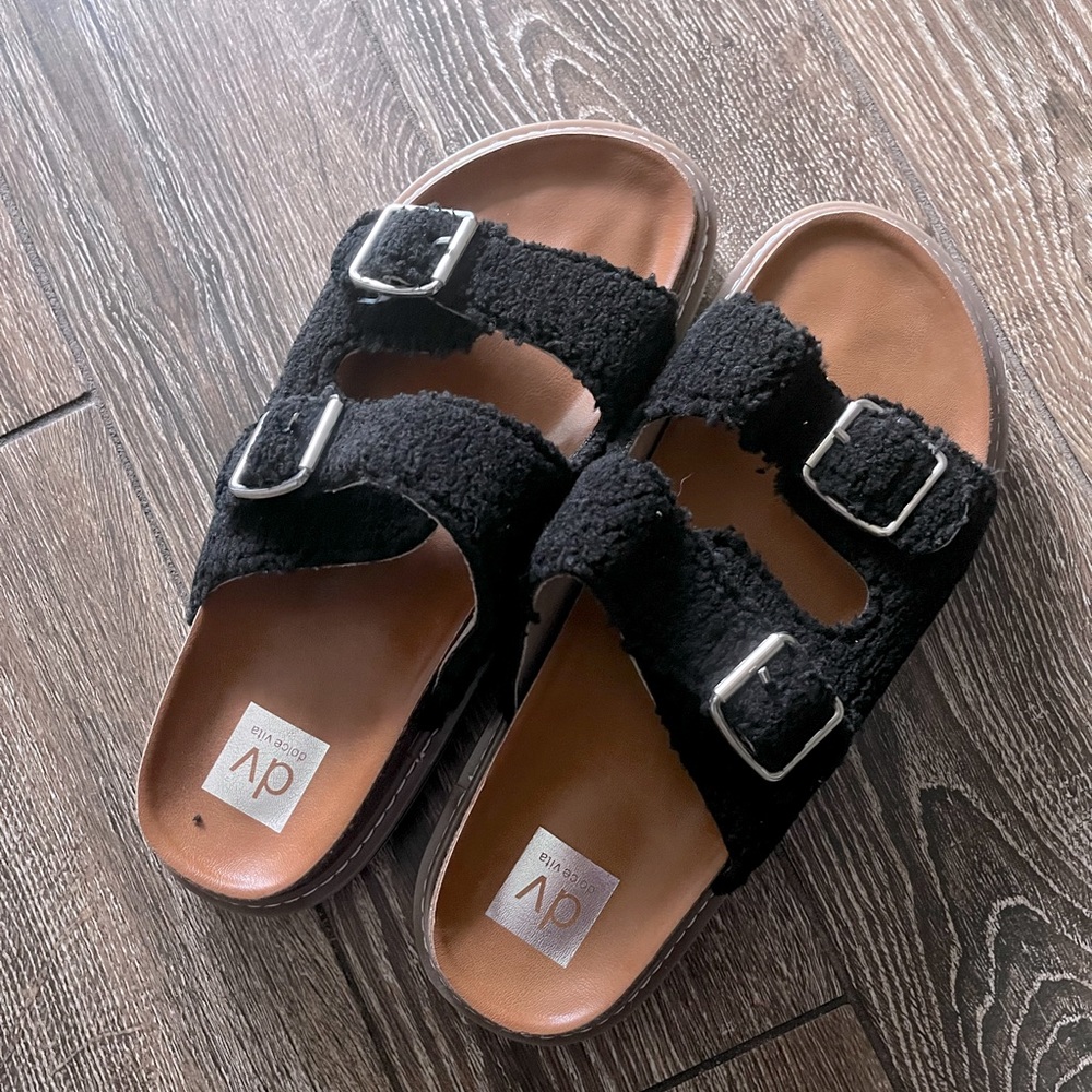 dv Dolce Vita open toe slip in black platform sandals